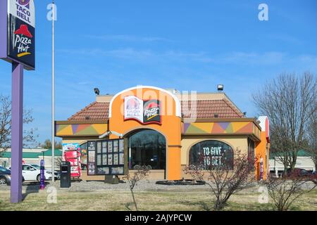 PRINCETON, NJ - December 26, 2019: Taco Bell and Pizza Hut are American chain of fast food restaurants and subsidiary of Yum! Brands, Inc., the world' Stock Photo
