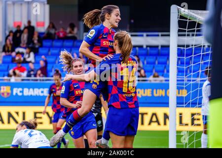 https://l450v.alamy.com/450v/2ak001c/barcelona-dec-21-aitana-bonmati-celebrates-a-goal-at-the-spanish-women-league-match-between-fc-barcelona-feminine-and-tenerife-at-the-johan-cruyff-2ak001c.jpg