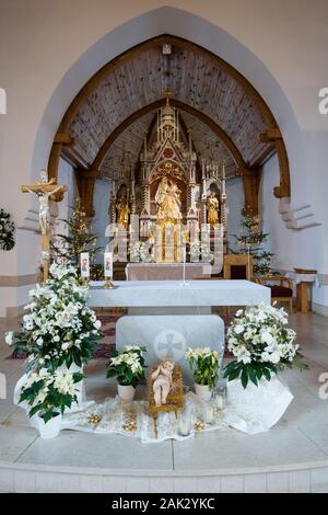 ORAVSKA LESNA, SLOVAKIA - DEC 28, 2019: interior of Roman Catholic Church of St. Anne located in Oravska Lesna village, Orava region, Slovakia Stock Photo