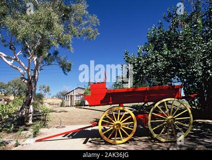 View of a horse-drawn carriage in the Mary Kathleen Memorial Park in Cloncurry (Queensland), Australia. (undated picture) | usage worldwide Stock Photo