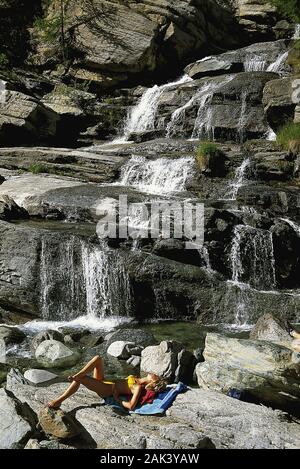 The waterfall of Lillaz near Cogne, Italy. (undated picture) | usage worldwide Stock Photo