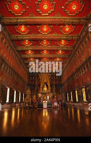 Bangkok: Innenbereich der Kapelle im Nationalmuseum, Thailand | usage worldwide Stock Photo