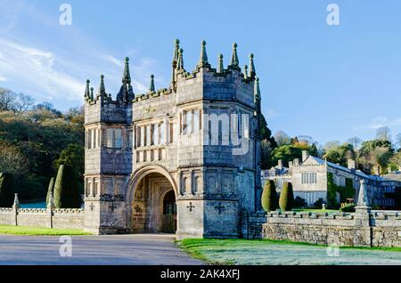 The gatehouse at Lanhydrock house near Bodmin in Cornwall, England, UK Stock Photo