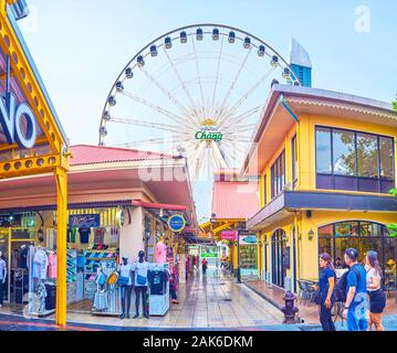 BANGKOK, THAILAND - APRIL 15, 2019: Asiatique complex is the outdoor complex with amusement, food court and shopping departments and is a very popular Stock Photo