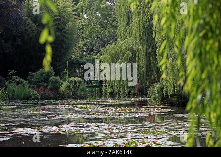 Giverny Garten Von Claude Monet Normandie Usage Worldwide Stock Photo Alamy