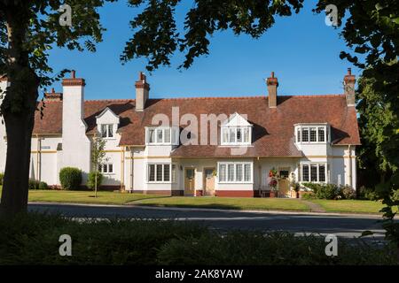 Houses, arts and crafts architecture, Port Sunlight village Wirral, England Stock Photo