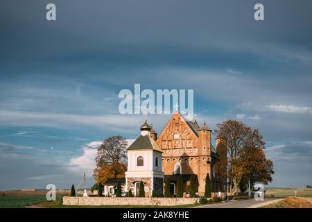 Synkavichy, Zelva District, Hrodna Province, Belarus. Old Church Of St. Michael The Archangel. Eastern Orthodox Church. Belarusian Gothic Fortified Ch Stock Photo