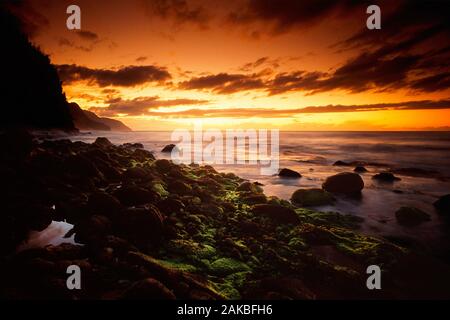 Na Pali Coast at sunset, Kauai, Hawaii, USA Stock Photo