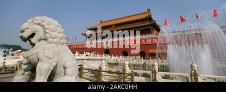 Fountain In Front Of Tiananmen Gate, Tiananmen Square, Beijing, China Stock Photo