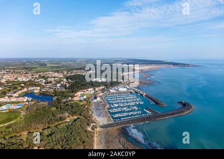 France, Vendee, Talmont Saint Hilaire, Bourgenay harbour and Pointe du Payre (aerial view) Stock Photo