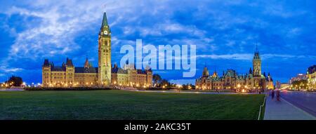 Canada, Province of Ontario, Ottawa The Capital of the Country, Parliament at Night Stock Photo