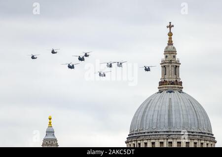 RAF Chinooks in display formation flying over St. Pauls cathedral on the RAF 100th anniversary, London, UK Stock Photo