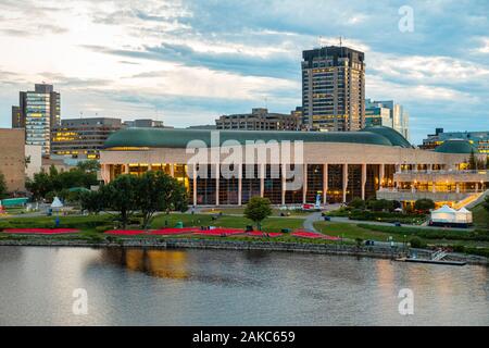 Canada, Quebec province, Outaouais region, Gatineau, The Canadian museum of History, formerly Canadian museum of Civilization Stock Photo