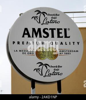 Torremolinos, Spain. 8th Jan, 2020. Amstel of Holland Beer sign seen outside a bar in Costa del Sol. Credit: Keith Mayhew/SOPA Images/ZUMA Wire/Alamy Live News Stock Photo