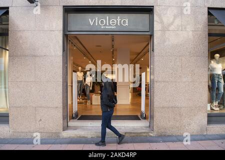 Spain. 31st Dec, 2019. Spanish clothing brand owned by Mando, Violeta, seen in Spain. Credit: Budrul Chukrut/SOPA Images/ZUMA Wire/Alamy Live News Stock Photo