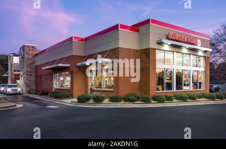 Burger King fast-food hamburger restaurant in Snellville (Metro Atlanta), Georgia. (USA) Stock Photo