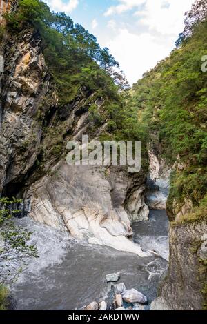 The pristine Baiyan Falls in Taroko National Park, Taiwan Stock Photo