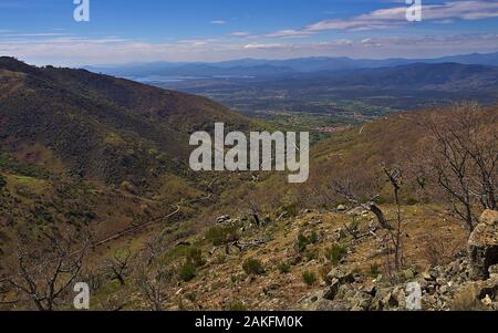 landscape of the Ambroz valley with the swamp of Gabriel and Galan and the Hurdes in the background. Stock Photo