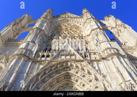 France, Oise, Beauvais, Saint-Pierre de Beauvais Cathedral (13th-16th century) with the highest Gothic choir in the world, south façade Stock Photo