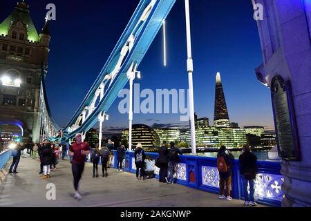 United Kingdom, London, Tower Bridge, lift bridge crossing the Thames, between the districts of Southwark and Tower Hamlets and the Shard London Bridge Tower by architect Renzo Piano, the tallest tower in London Stock Photo