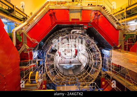 France, Switzerland, Cern, open door, projection room / the particle ...