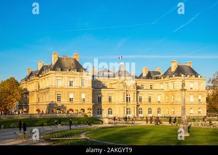 France, Paris, Luxembourg garden in autumn, the Senate Palace Stock Photo