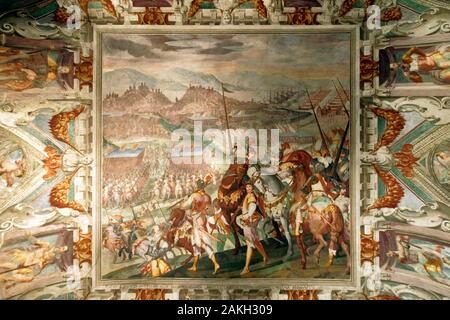 Italy, Liguria, Genoa, National Gallery of the Spinola Palace (Galleria Nazionale di Palazzo Spinola), Salone of the first floor, fresco of the ceiling by Lazzaro Tavarone representing the siege of Lisbon by the duke of Albe Stock Photo