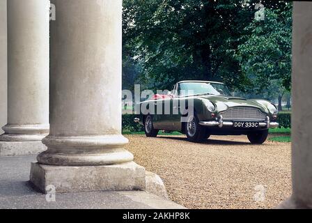 Aston Martin DB5 Volante 1965 Stock Photo