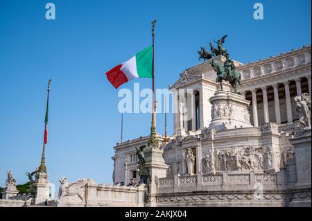 Tomb of the Unknown Soldier (Tomba del Milite Ignoto) a war memorial in Rome under statue of goddess Roma at the Altar della Patria Stock Photo