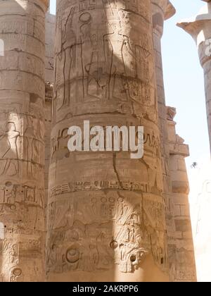 Egypt: the Karnak Temple complex near Luxor Stock Photo