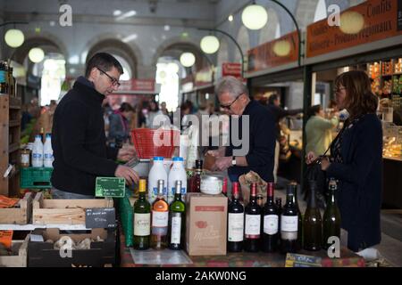 Inside a typical French small indoor market, Nay, Pyrenees Atlantiques, Nouvelle Aquitaine, France Stock Photo