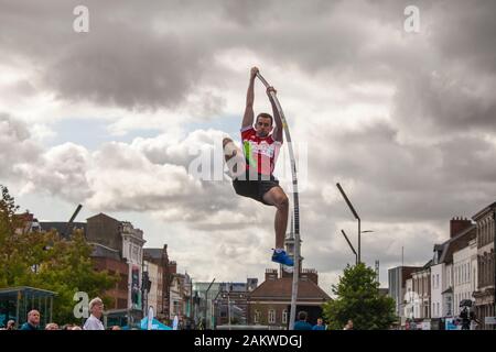 The Great North City Games were held in the High Street ,Stockton on Tees,England,UK, A male pole vaulter in action Stock Photo