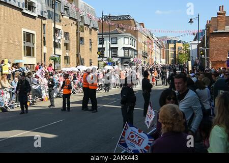 Royal Wedding Day, Windsor, Berkshire, UK. 19th May, 2018.  Windsor was packed with thousands of well wishers from across the globe on the day of the Royal Wedding of Prince Harry and Meghan Markle. Credit: Maureen McLean/Alamy Stock Photo