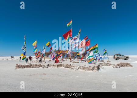 International flags in the world´s biggest saltlake Salar de Uyuni, Department Potosi, Southwest Bolivia, Latin America Stock Photo