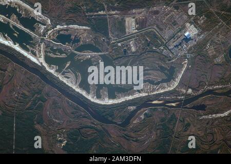 An aerial view of the Chernobyl Nuclear Power Plant before the disaster ...
