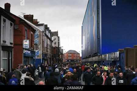 Goodison Park, Liverpool, Merseyside, UK. 11th Jan, 2020. English Premier League Football, Everton versus Brighton and Hove Albion; fans walk along Goodison Road prior to the match - Strictly Editorial Use Only. No use with unauthorized audio, video, data, fixture lists, club/league logos or 'live' services. Online in-match use limited to 120 images, no video emulation. No use in betting, games or single club/league/player publications Credit: Action Plus Sports/Alamy Live News Stock Photo