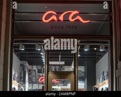 Ara shoes logo hi-res stock and - Alamy