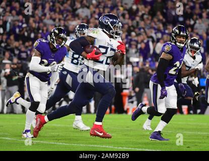 AFC running back Derrick Henry of the Tennessee Titans (22) and quarterback Lamar  Jackson of the Baltimore Ravens (8) during the Pro Bowl, Sunday, Jan. 26,  2020, at Camping World Stadium in