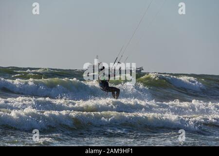 Sylt - Close-Up to Kite-Surfer at Wenningstedt Beach, Schleswig-Holstein, Germany, 05.06.2015 Stock Photo