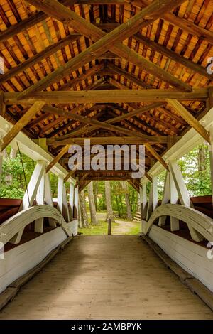 Walters Mill Covered Bridge, Somerset Pike, Somerset Township, PA Stock Photo