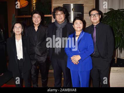 CENTURY CITY, CA - JANUARY 11: (L-R) Kwak Sin Ae, Song Kang Ho, Bong Joon Ho, Lee Jeong-eun and Jin Won Han attend the 2020 Los Angeles Critics Association (LAFCA) Awards Ceremony at InterContinental Los Angeles Century City on January 11, 2020 in Los Angeles, California. Stock Photo