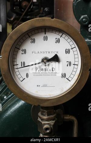 Dysfunctional pressure gauge - part of machinery artwork by Alvar Gullichsen at Bonk Museum in Uusikaupunki, Finland Stock Photo