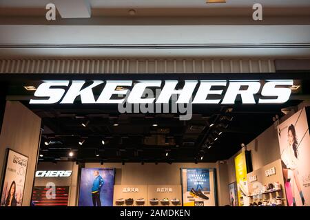 skechers company outlet
