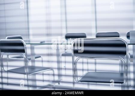 through the blinds. conference room before a business meeting Stock Photo