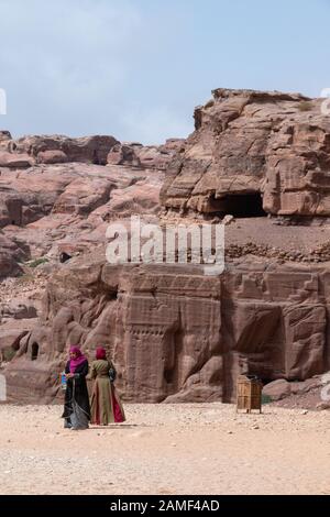 19 October 2018 Jordan Petra Two women stand in the ancient rock city of Petra. According to Jordanian information one million people visited the world cultural heritage site for the first time within...