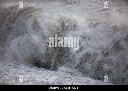 Heavy Waves Break In County Cork Ireland Stock Photo