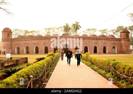 Bagerhat. 12th Jan, 2020. Photo taken on Jan. 12, 2020 shows Sixty Dome Mosque in Bagerhat, Bangladesh. The Sixty Dome Mosque is a UNESCO World Heritage Site. Credit: Str/Xinhua/Alamy Live News Stock Photo