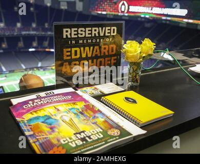 New Orleans, LA, USA. 13th Jan, 2020. A spot in the press box is reserved for Edward Aschoff, an ESPN reporter who died of pneumonia in December, during the College Football National Championship between the Clemson Tigers and the LSU Tigers at the Mercedes Benz Superdome in New Orleans, LA. Jonathan Mailhes/CSM/Alamy Live News Stock Photo