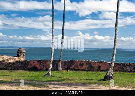 Ruins of Fortress of Tapirandu, Morro de São Paulo, Ilha de Tinharé, Bahia, Brazil Stock Photo