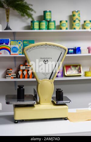 https://l450v.alamy.com/450v/2amj7ad/old-fashioned-weighing-scales-in-a-soviet-communist-era-shop-2amj7ad.jpg